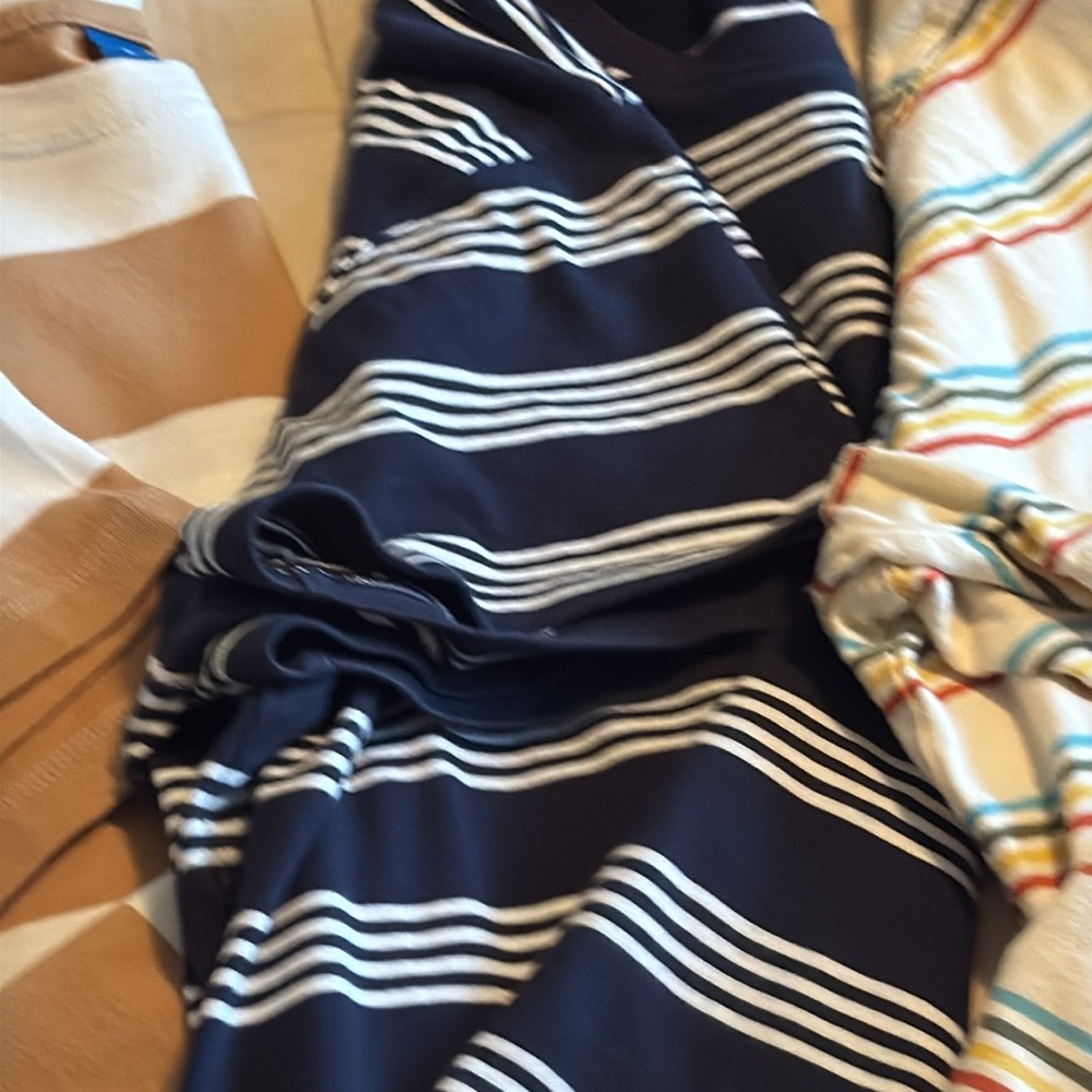 Striped T-Shirt Trio in Neutral and Navy - Picture 4 of 4